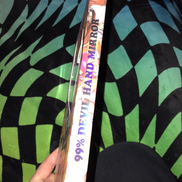 💜🆕BH Cosmetics x Iggy Azalea 99% Devil Sparkly Purple Hand Mirror BNIP!SO😈✨ - Picture 5 of 9